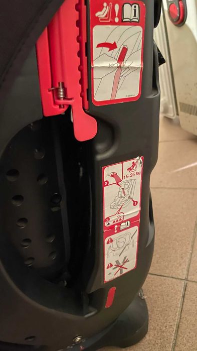 Scaune joie si crocodile