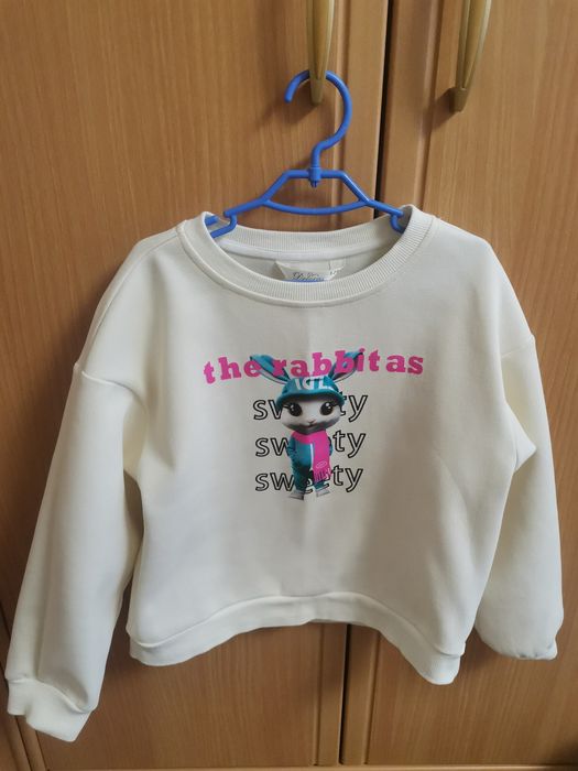 Детские праздничные вещи. Отличного качества, в отличном состоянии