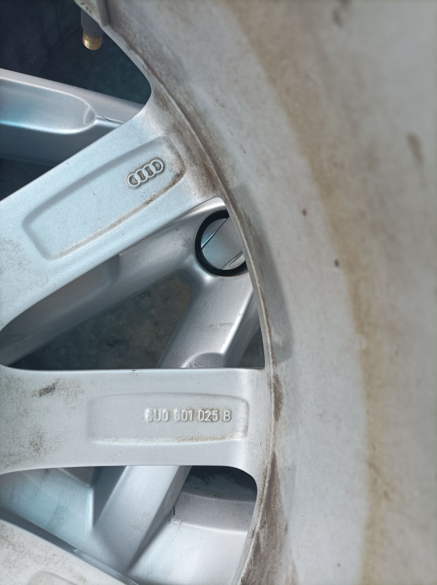 17" оригинални алуминиеви джанти за Audi Q3/Q2/A3./Vw/Skoda.