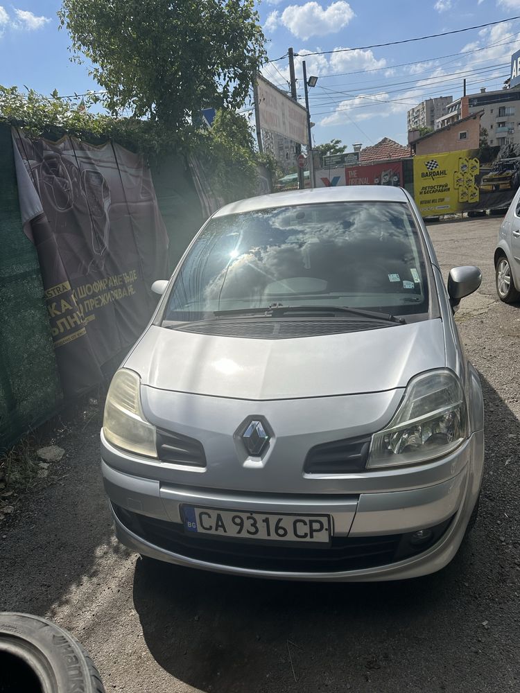 Продавам Renault Modus 1.4
