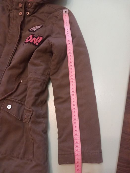 Geacă groasă cu glugă