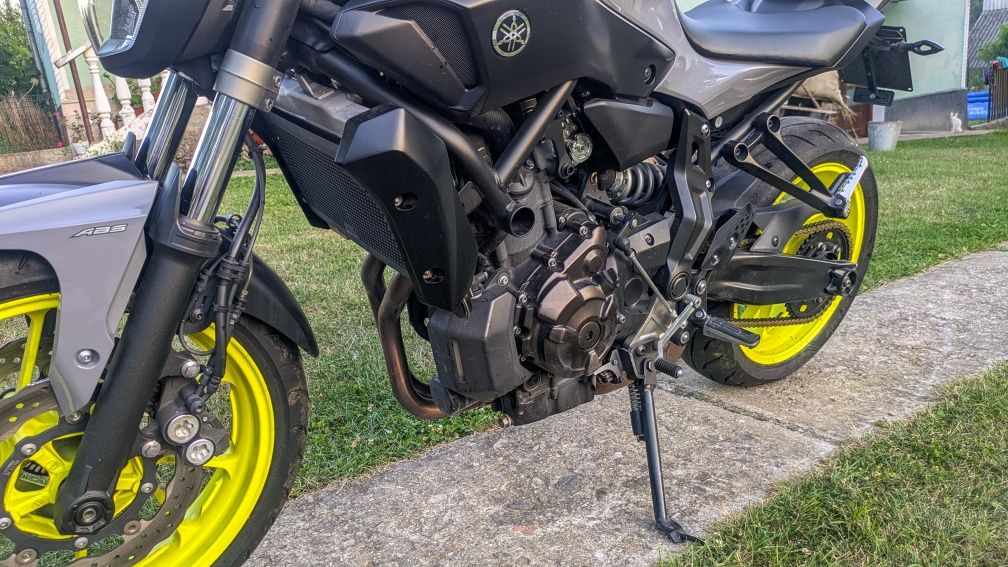 Yamaha MT 07 ABS Night Fluo