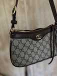 Gucci чанта естествена кожа