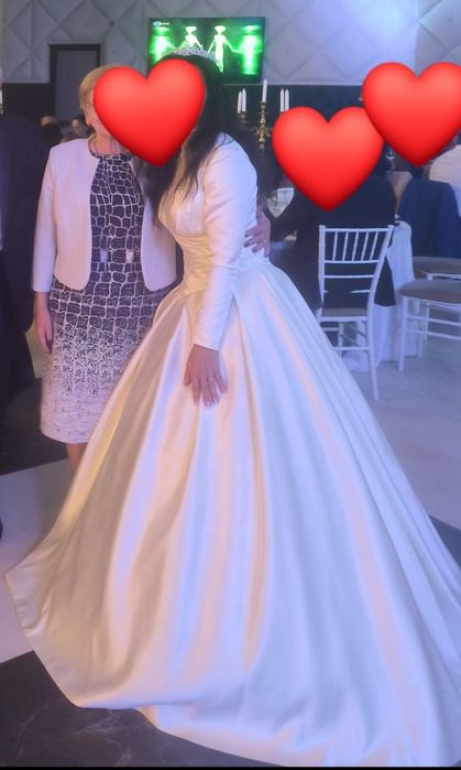 Rochie mireasa (culoarea șampanie)