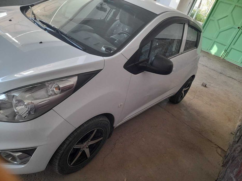 Spark 2020 benzin 38.500 probeg tozza-8.500