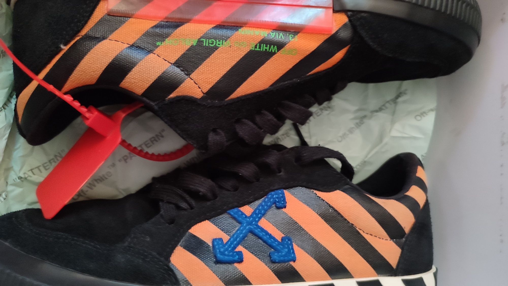 Adidași off white vulcanized Orange blue URGENT