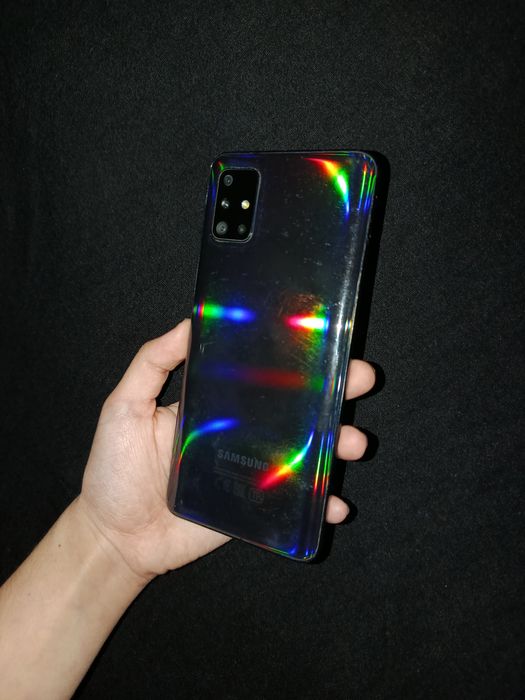 Samsung A 51 holati yahwi karobka dakumenti bor