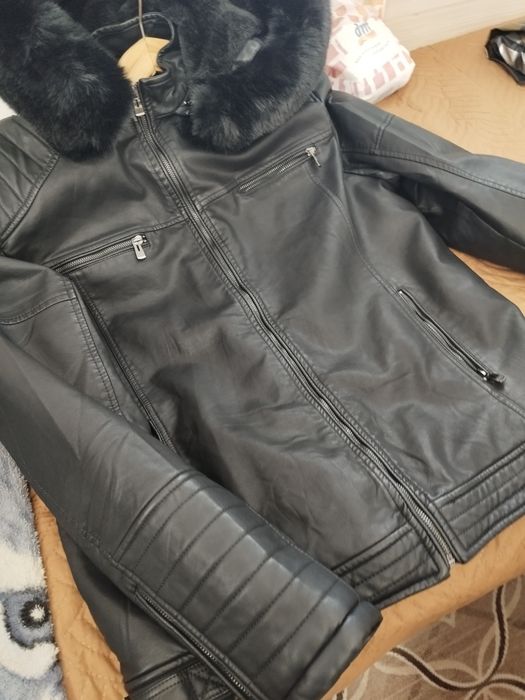 Мъжко яке от еко кожа много дебело подходящо за зимата