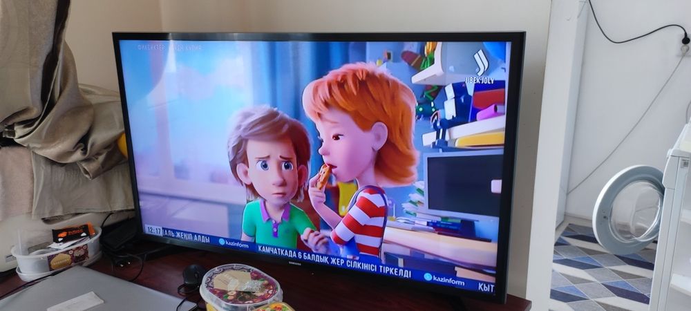 Продам телевизор Samsung