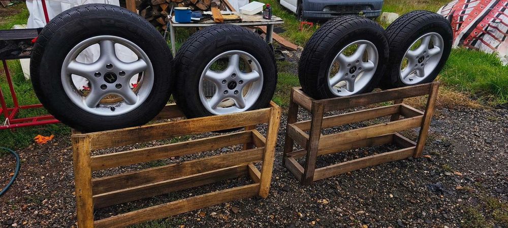 Set de 4 roti 15" de iarna pentru Honda CRV