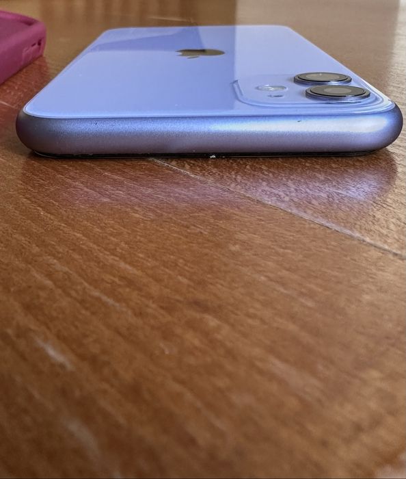 iPhone 11 (128GB, Лилав)
