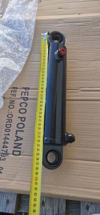 Cilindru directie tractor fiat case massey ferguson se poate trimite p