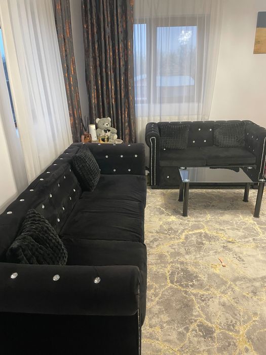 Vând set 2 canapele