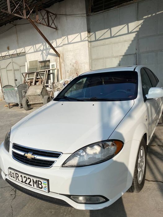 Жентра 3 позиция сотилади холати яхши матор полный ремонт булган