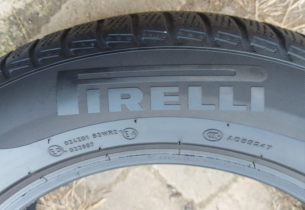 Set 2buc 225/60 R17 99H Pirelli Sotto Zero 3 *BMW M+S iarnă