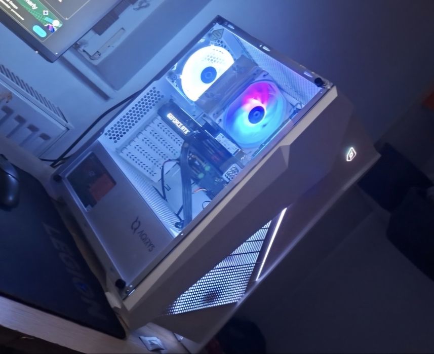 PC Gaming Personal. Componentele in descrierea anuntului.