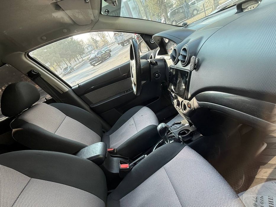 Нехиа 3 сотилади