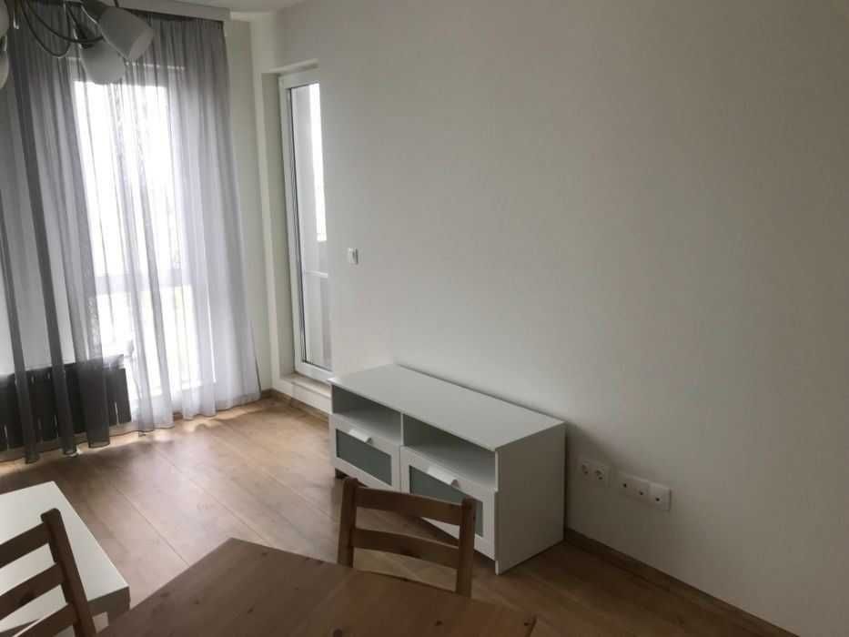 Дава се под наем Двустаен апартамент в София, Дружба 1 - 74 кв.м за 346.8 € - Снимка #3