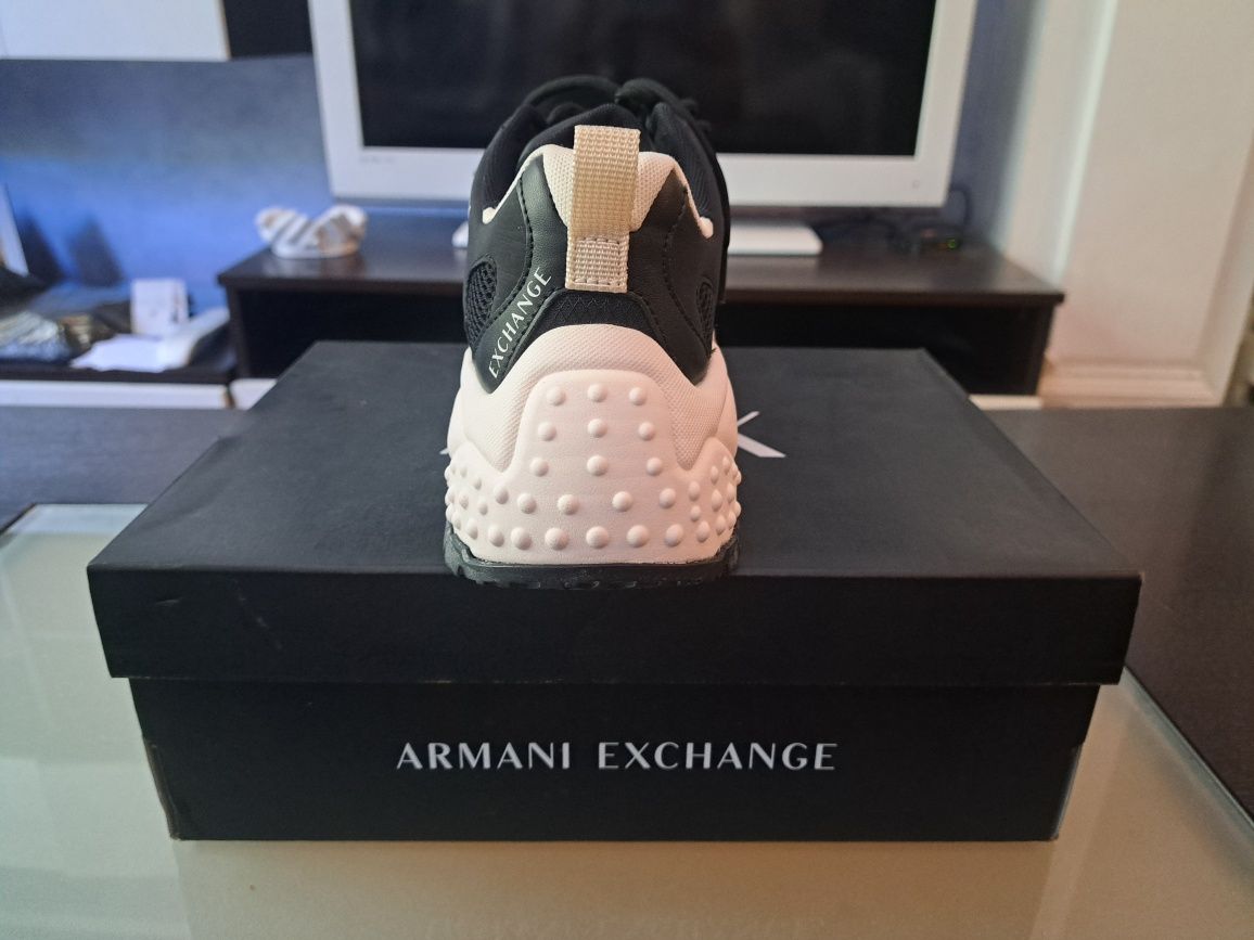 Обувки Armani Exchange