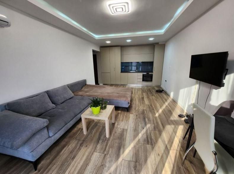 Двустаен апартамент, под наем, кв. Бриз