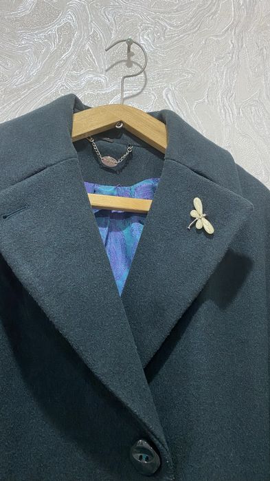 Продам пальто демисезонное недорого!