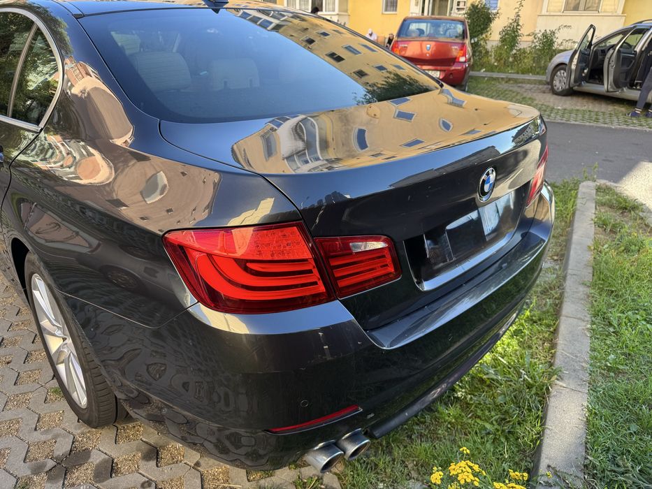 BMW seria 5 F10 520D 2012 automat