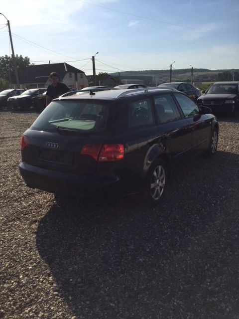 Dezmembrez Audi A4 B7 2007 albastru, 2,0tdi tipBPW cutie aut