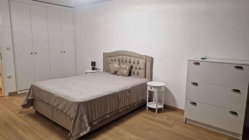 Дава се под наем Тристаен апартамент в Бургас, Сарафово - 125 кв.м за 1275 € - Снимка #4