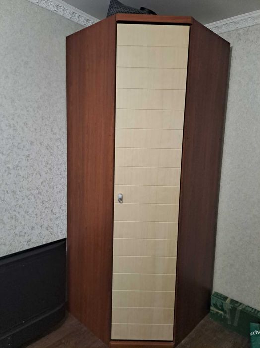 Шкаф для одежды, угловой