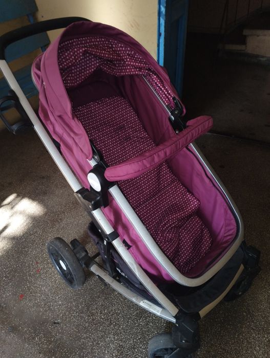 Căruț pentru bebeluși