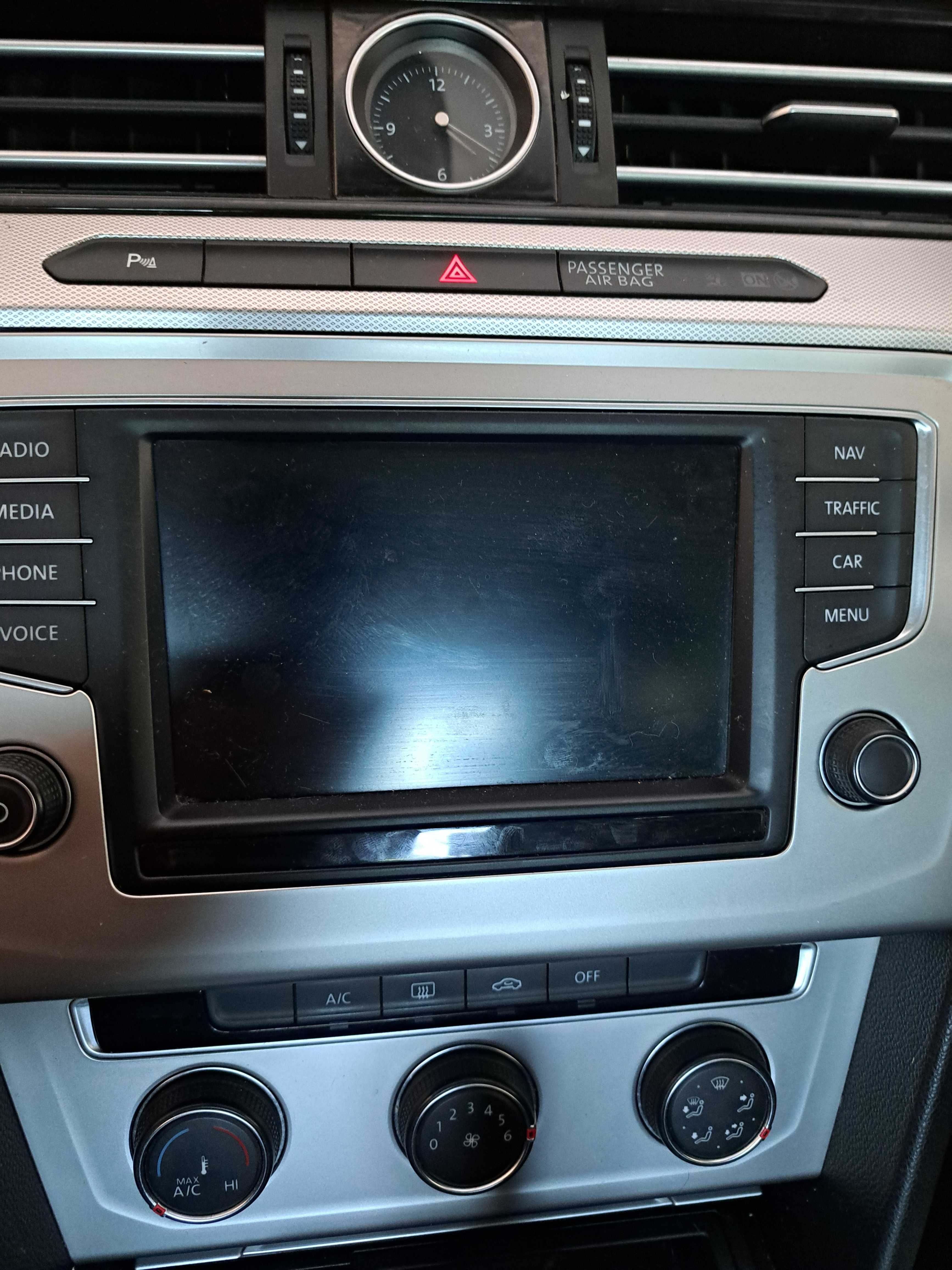 Dezmembrez VW PASSAT B8 2. 0 tdi cutie viteze manuala
