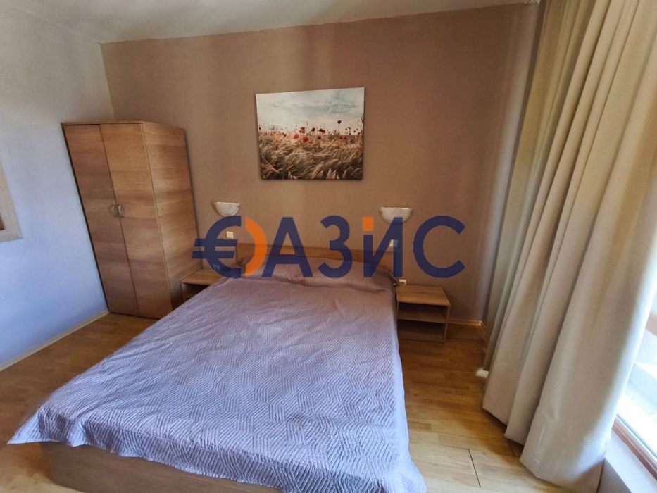 Продава се Двустаен апартамент в Свети Влас - 65 кв.м за 1077 €/кв.м - Снимка #1