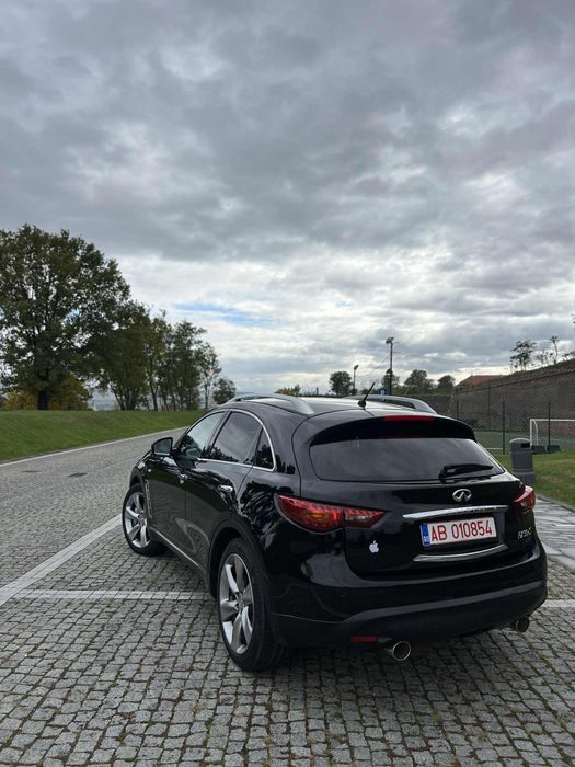 Infiniti FX30 d Premium S an 2011 4x4