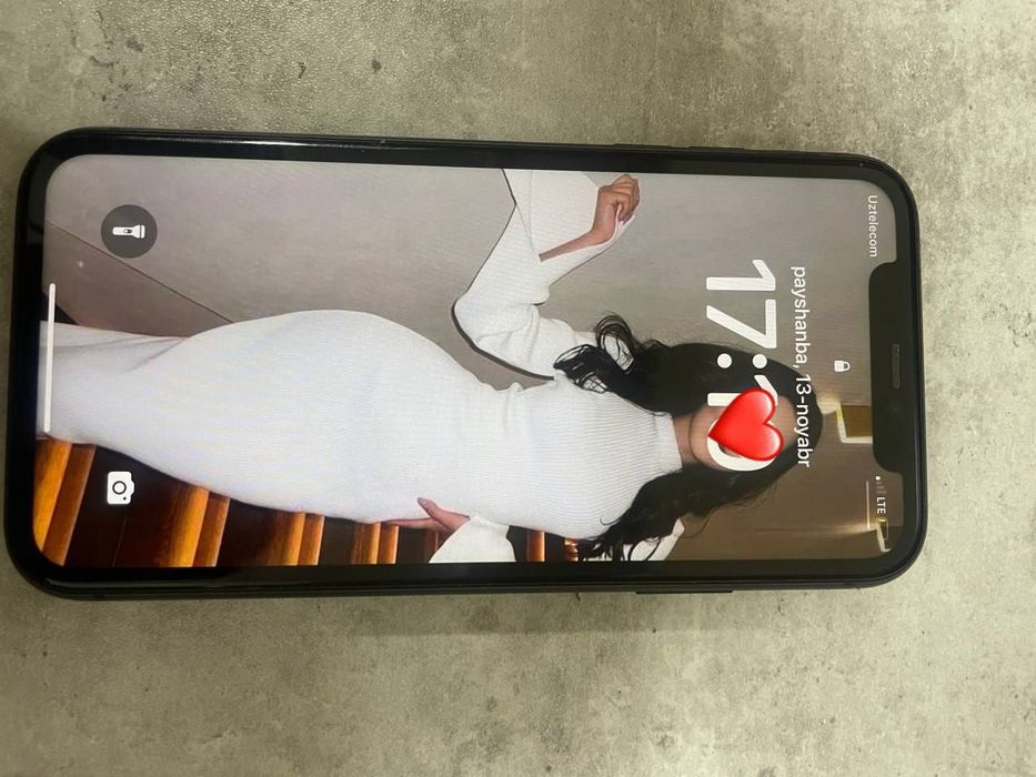 Iphone 11 Srochna sotiladi