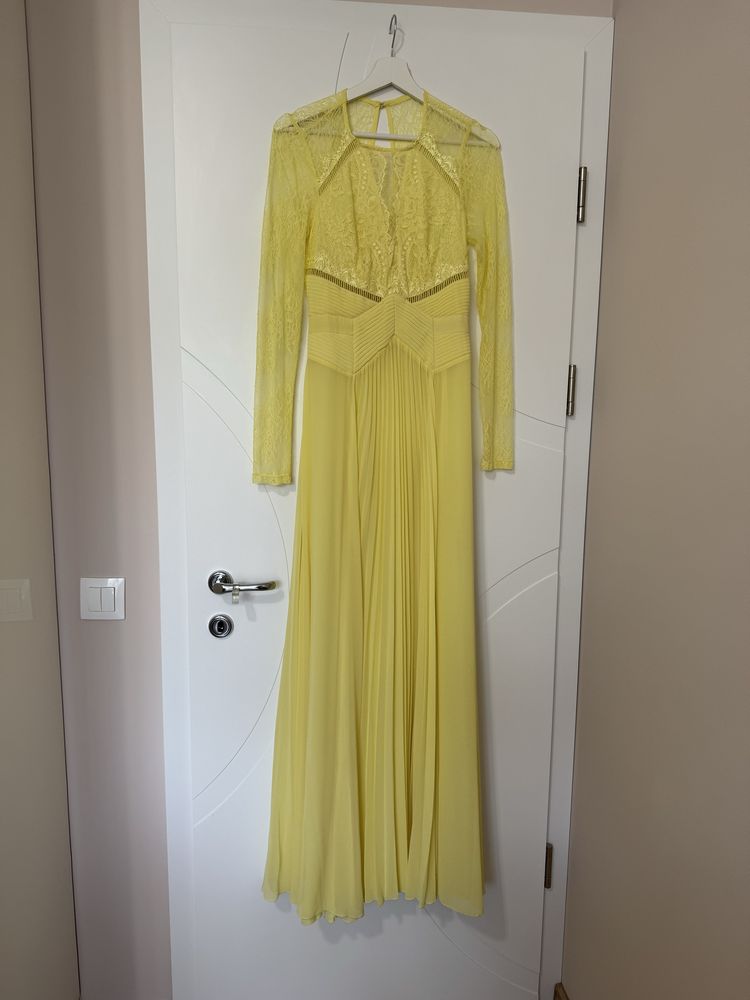 Страхотни рокли, комплекти Sinsey, Karen Millen, Nikol i др.