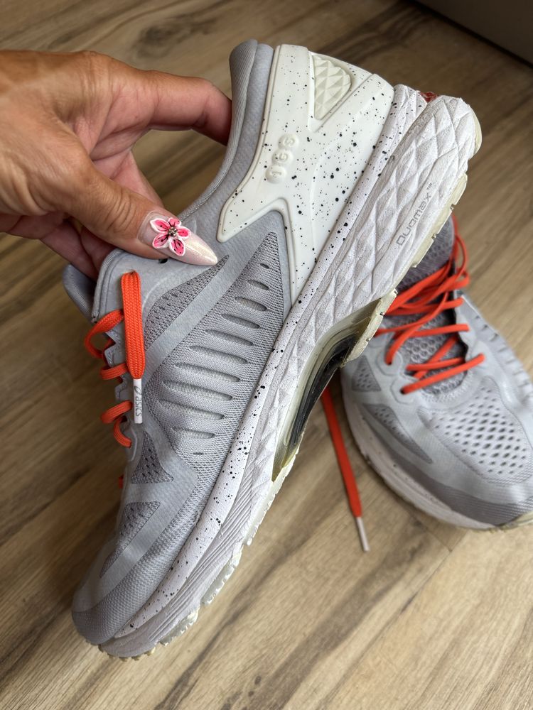 Оригинални мъжки маратонки Asics MetaRun! 44 н