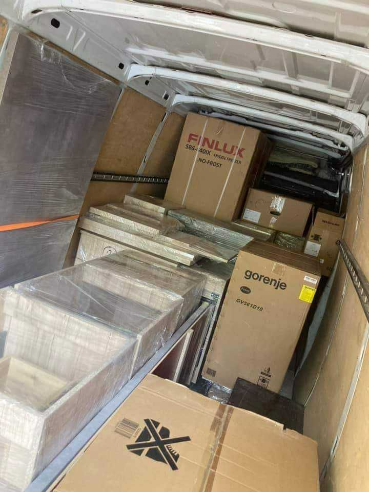 Извозване и Преместване София – Хамалски Услуги First Class Movers