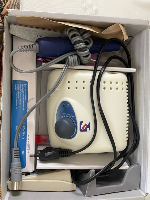 Маникюрный аппарат