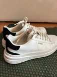 Adidasi Guess Elbina