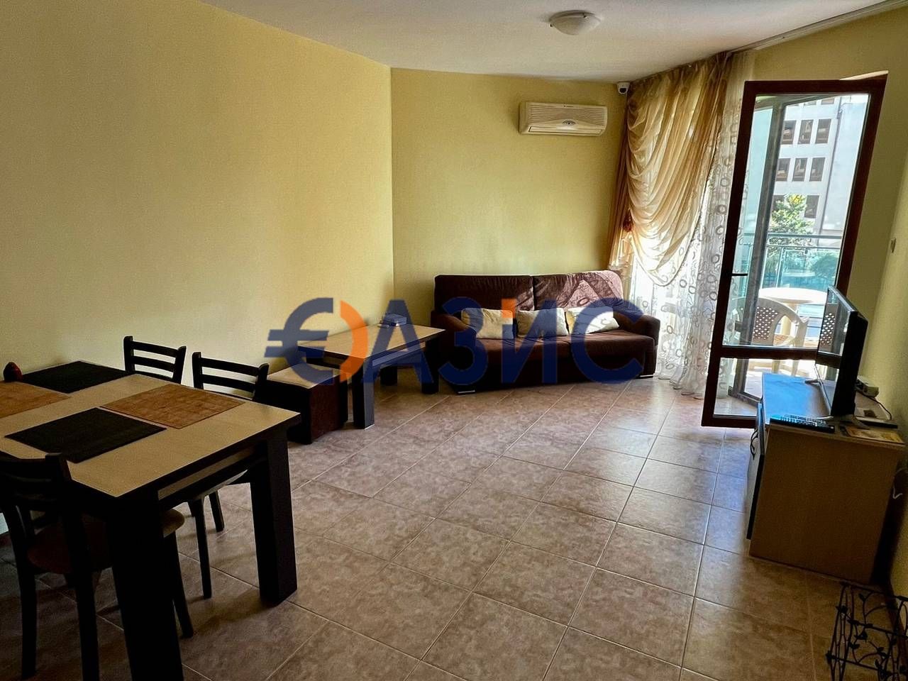 Продава се Двустаен апартамент в к.к. Слънчев бряг - 72 кв.м за 931 €/кв.м - Снимка #1