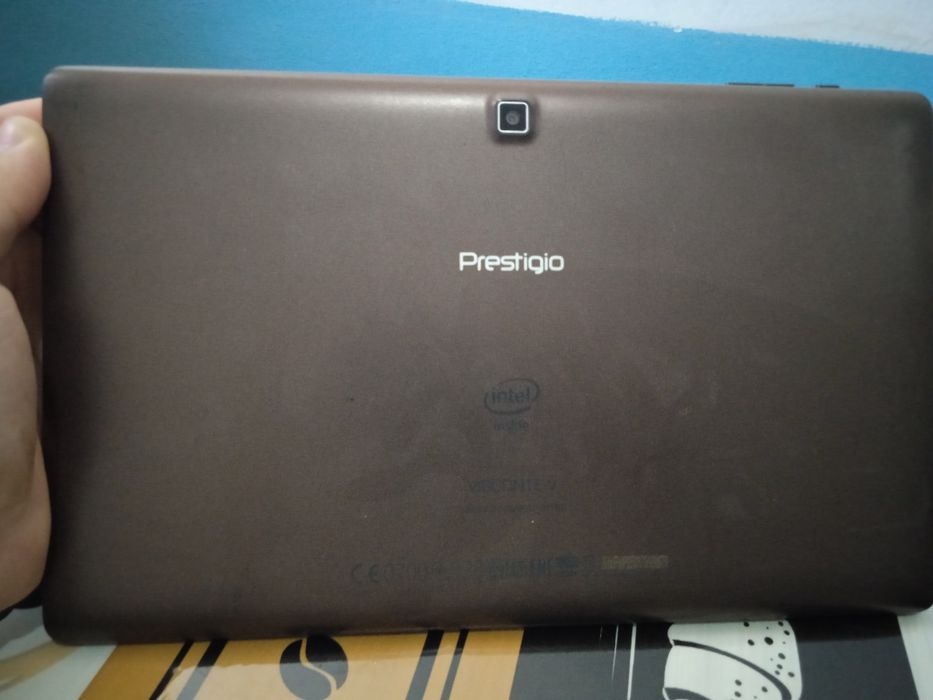 Pertigio planshet noutbook sotiladi