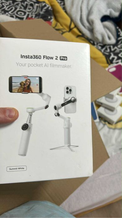 Insta360 Flow 2 pro Creator Kit