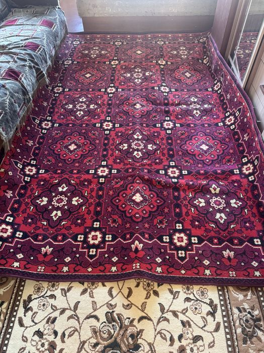 Ковер в отличном состоянии