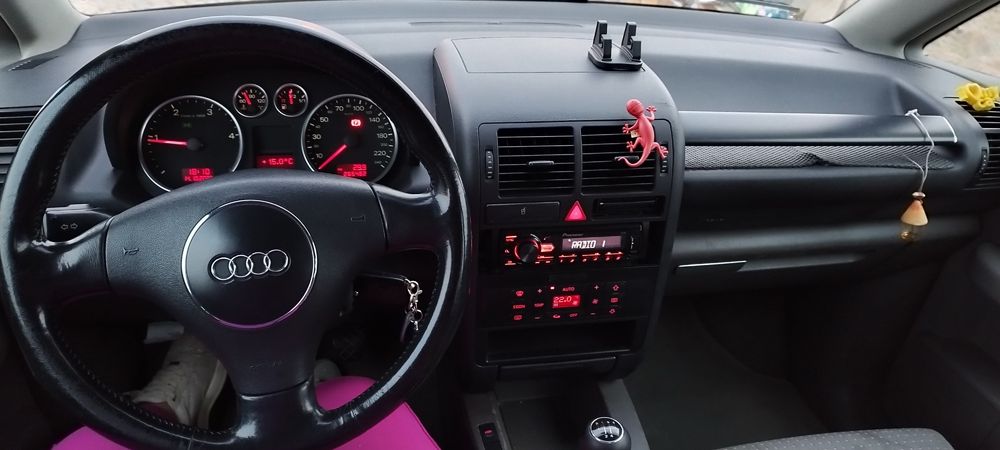 Продавам AUDI A2 1,4куб.см, 90 к.с.