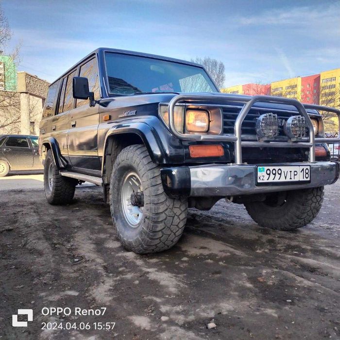 Продам машину Land Cruiser Prado