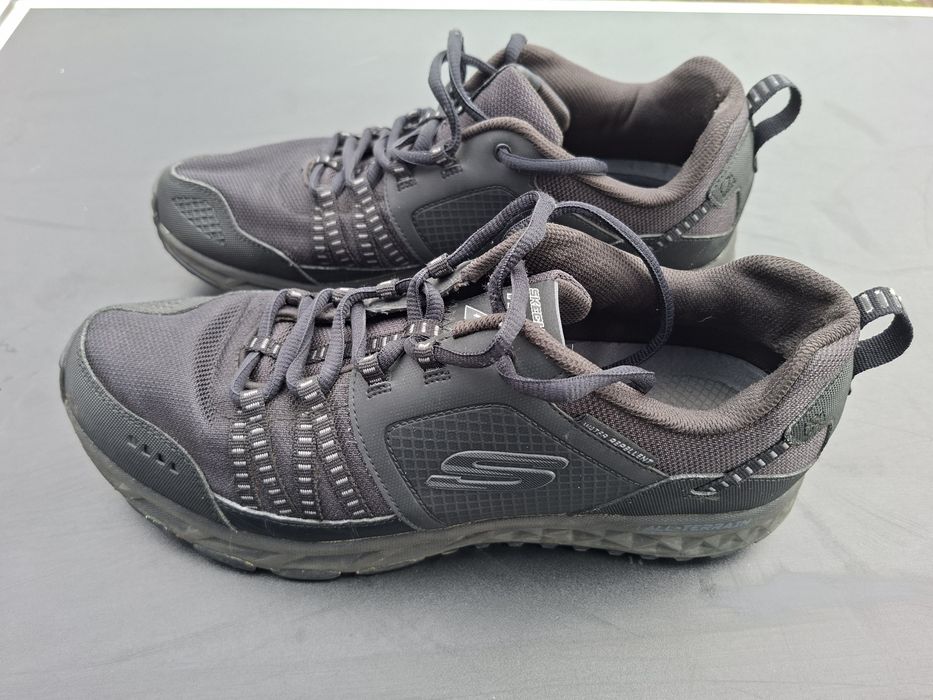 Мъжки маратонки Skechers trail sport
189.00 лв.
Мъжки маратонки Skeche