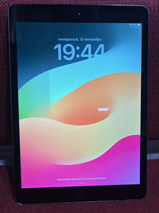 Apple Ipad 7 генерация 32 GB със SIM