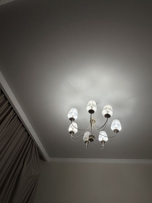 Люстра 7 плафонов