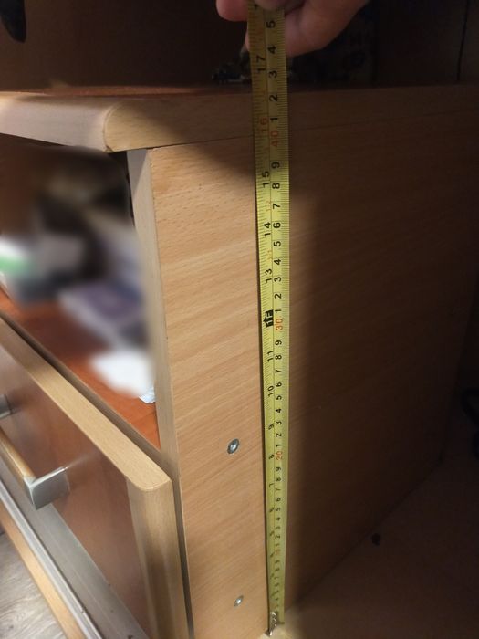 Vând doua noptiere pt pat