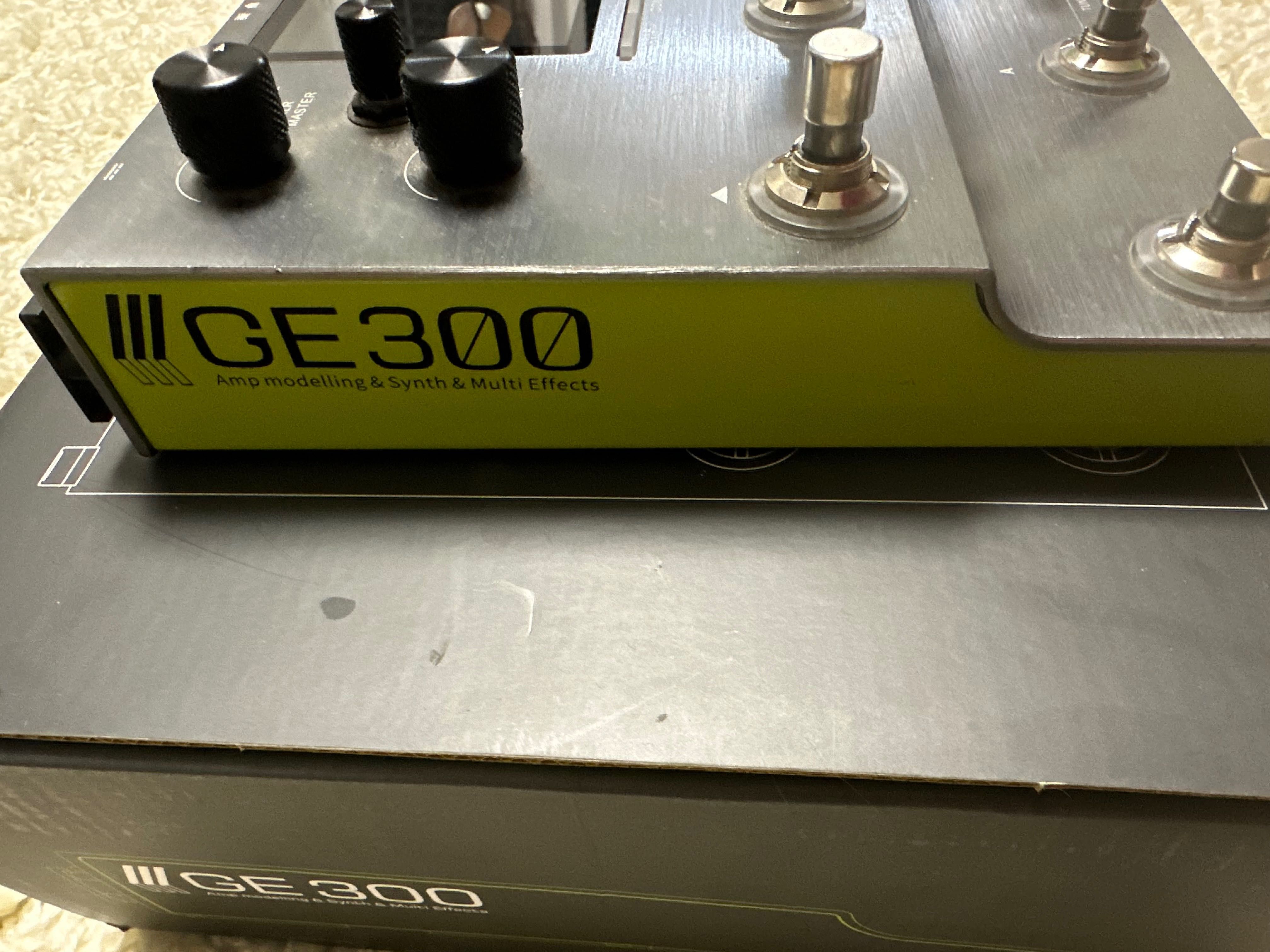 Procesor chitara Mooer ge300